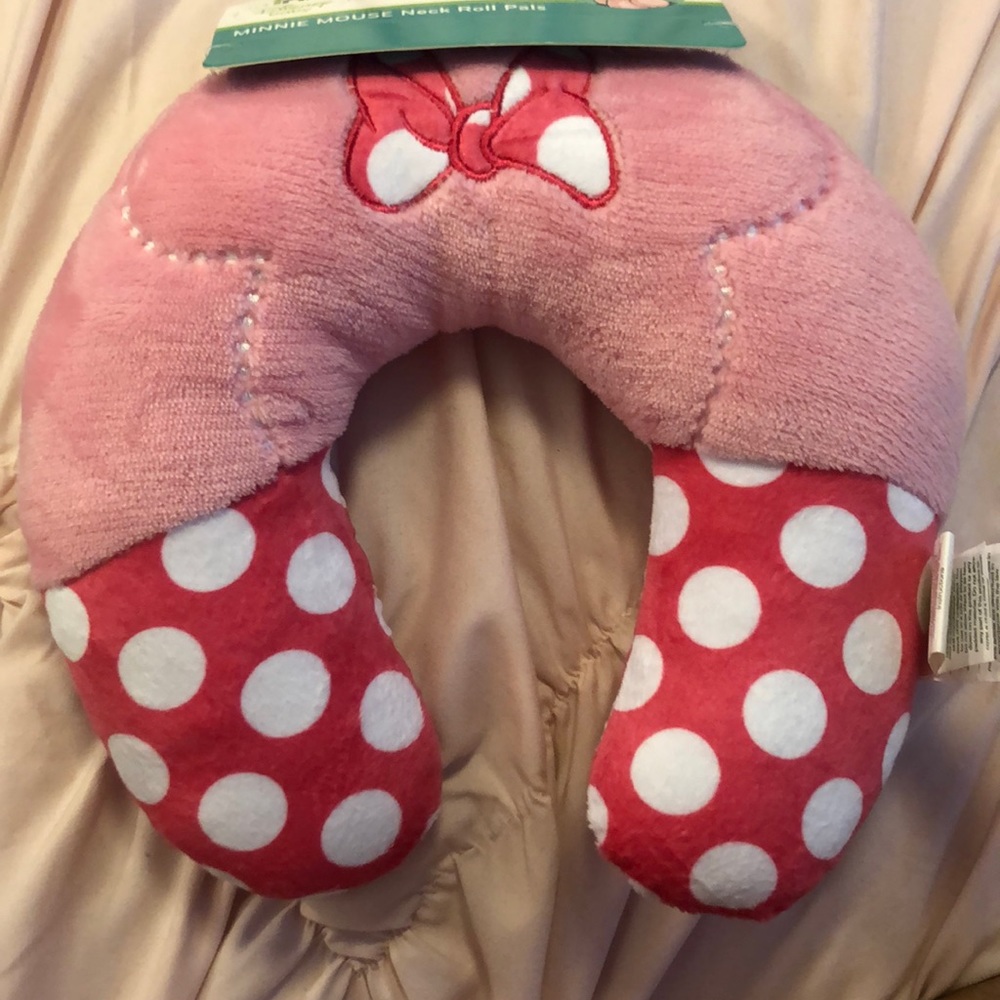 Baby travel pillow